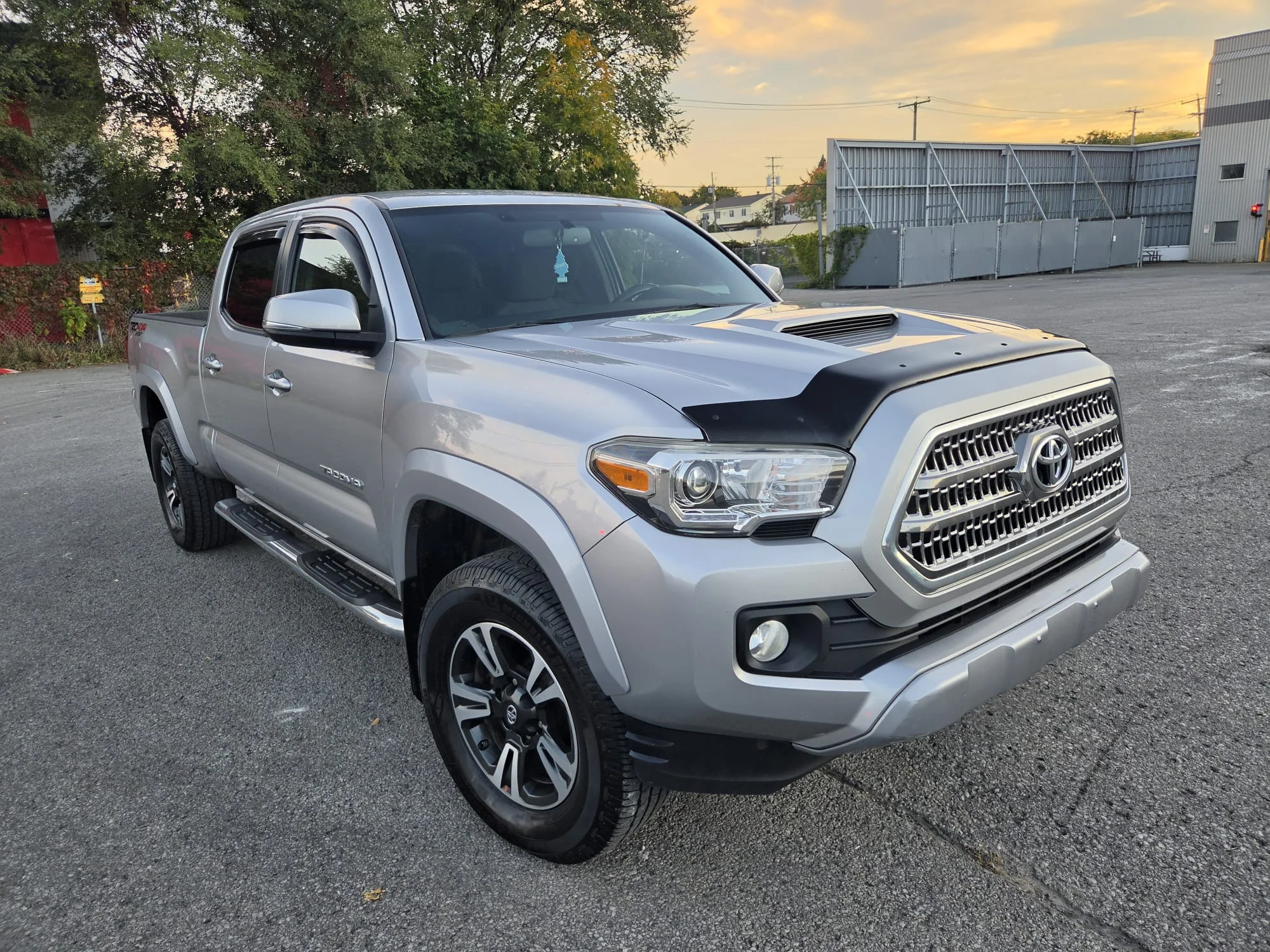2017 Toyota Tacoma TRD — photo 1 sur 15